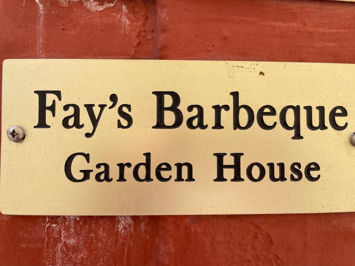 Fay'S Barbeque Garden House -Family Activities Corfu Port Apartment Luaran gambar